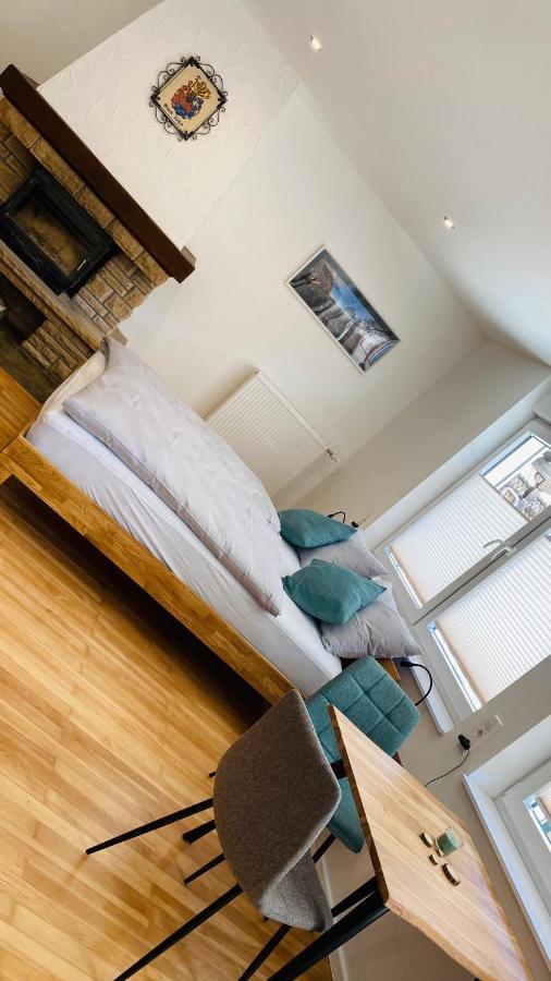 Heimatliebe Erfweiler Wohnung Zwae ภายนอก รูปภาพ